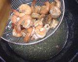 Foto langkah ke 4 dari resep Udang Goreng Asam Jawa.
