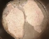 Foto del passaggio 3 della ricetta Scaloppine al vino bianco
