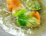 तिरंगा समोसा (tiranga samosa recipe in Hindi) रेसिपी चरण 5 फोटो