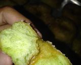Foto langkah ke 6 dari resep Donat Karamel Pandan.