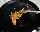 A picture of step 3 of Chatpati Masala Pav.