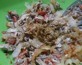 Foto del paso 4 de la receta: Empanadas de sardinas con 5 ingredientes