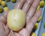 Foto langkah ke 4 dari resep Bolen Pisang Coklat.