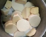 A picture of step 1 of Boil yam.