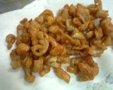 A picture of step 8 of Chips made with just chicken skin!!!.
