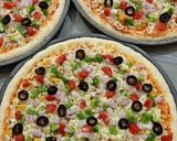 A picture of step 5 of Different & Awesome Flavor Pizzas 😍😍.
