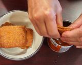 A picture of step 3 of Spicy Ahi Poke Bombs.