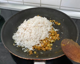 Foto del paso 4 de la receta: Arroz Basmati de cúrcuma y curry