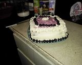 A picture of step 7 of Blueberry surprise.