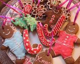 A picture of step 5 of Christmas Gingerbread Men.