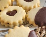 Une image de l'étape 6 de Sablés cœur chocolat.