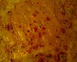 A picture of step 3 of pizza egg omelet.