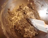 A picture of step 3 of Steamed Bread with Oatmeal and Black Sesame.