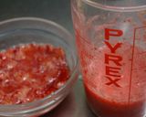 A picture of step 2 of Strawberry Bavarois.