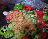 Foto langkah ke 3 dari resep Tumis Cabe Gendot.