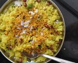 A picture of step 3 of Poha.