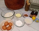 Foto langkah ke 1 dari resep Red velvet dessert box.