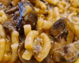 Foto del paso 5 de la receta: Fideuá de rabo de toro y champiñones