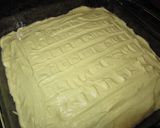 A picture of step 7 of Matcha Tiramisu.