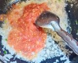 A picture of step 1 of Mushroom masala with parantha.