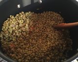 A picture of step 3 of Turkish Style Green Lentils.