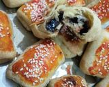 Foto langkah ke 8 dari resep Bolen Pisang Coklat Ekonomis.