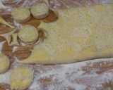 Túrós-sajtos pogácsa recept fázis 4 fotója