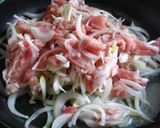 A picture of step 3 of Pork with Ketchup Cheese Sauce.