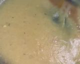 A picture of step 4 of Chicken, gravy and rice noodles.