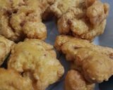 Foto del paso 4 de la receta: Buñuelos de coliflor con curry😋