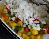 A picture of step 3 of Crispy crunchy colourful nachos.
