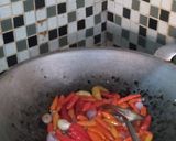 Foto langkah ke 2 dari resep Sambel cumi asin pete.