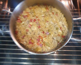 Foto del paso 4 de la receta: Arroz con pollo y champiñones al horno