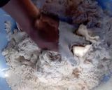 A picture of step 2 of Mandazi.