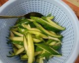 Foto langkah ke 3 dari resep Timun bumbu acar ebi/ketimun acar.