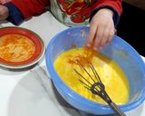 Foto del paso 3 de la receta: Magdalenas de naranja 🍊 ♡