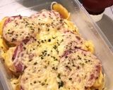 Foto langkah ke 4 dari resep Cheesy Potato and Smoked Beef.