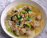Foto langkah ke 5 dari resep 603. Kwetiaw Rebus Daging Bakso.