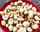 A picture of step 3 of Masala Namkeen.