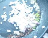 A picture of step 2 of Spicy Egg Bhurji.