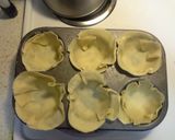 A picture of step 6 of Mini chicken pot pies.
