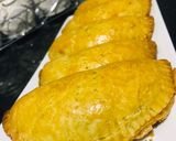A picture of step 11 of Meatpies and Sour mayonnaise dip.