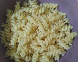 Foto langkah ke 14 dari resep Fusilli Siram Sapi Lada Hitam.