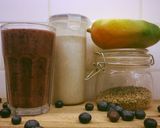 A picture of step 1 of Hemp and Berry Smoothie.
