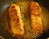 A picture of step 5 of Salmon Lemon Teriyaki.