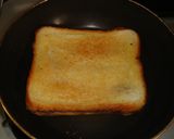 A picture of step 4 of Chocolate and Banana Toasted Sandwich.