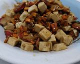 Foto langkah ke 7 dari resep Sambel goreng putih telur dan sosis.
