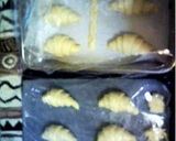 A picture of step 24 of Buttery and Fragrant Croissants.
