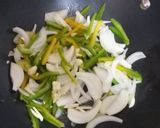 Foto del paso 1 de la receta: Lasgña de pollo en salsa bechamel
