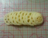 A picture of step 1 of Lotus Root and Minced Meat Teriyaki with Aromatic Shiso.
